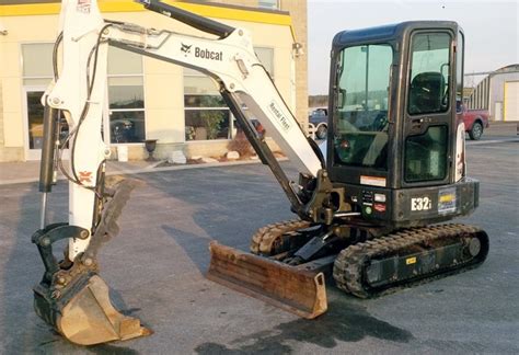 securing a compact excavator|How to Transport a Mini Excavator .